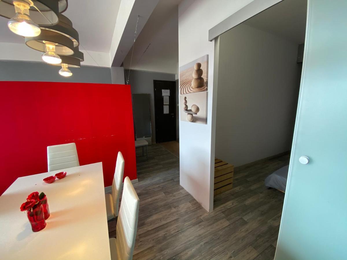 Red Grey Loft Apartman Athén Kültér fotó